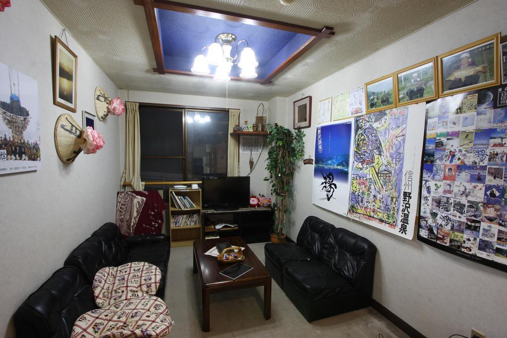 Resort Inn Chiharu โนซาวะออนเซ็น ภายนอก รูปภาพ
